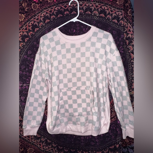 Cuddl Duds Pink and Gray Pajama Set - Picture 2 of 4